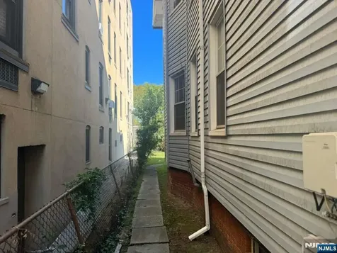 68 Danforth Avenue Jersey City NJ 07305