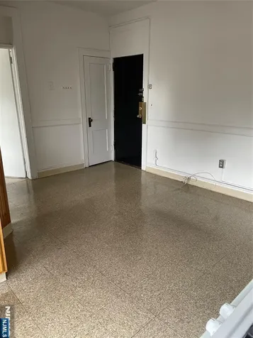 430 Lexington Avenue Clifton NJ 07011