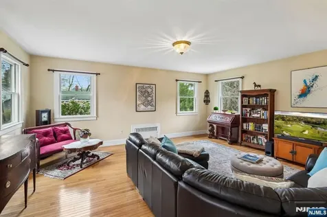 400 Grove Street Montclair NJ 07043
