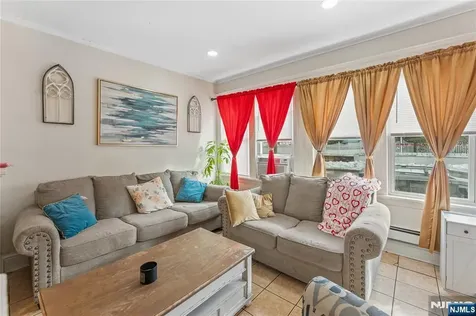 160 Burgess Place Passaic NJ 07055