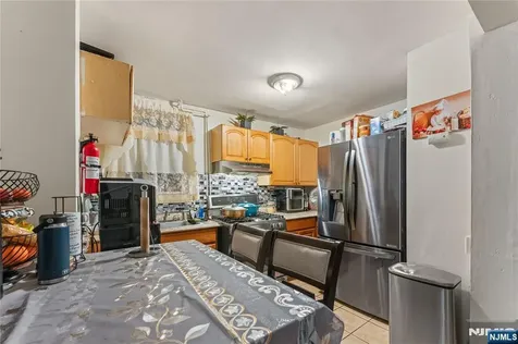 160 Burgess Place Passaic NJ 07055