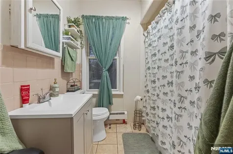 160 Burgess Place Passaic NJ 07055