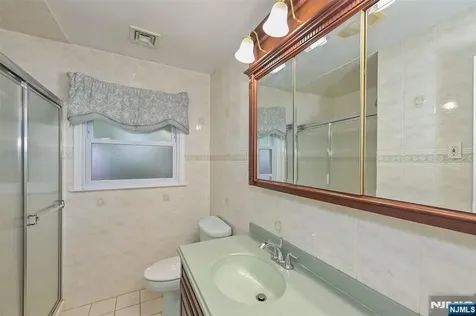 135 Elmwood Avenue Ho-ho-kus NJ 07423