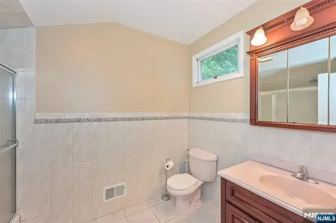 135 Elmwood Avenue Ho-ho-kus NJ 07423
