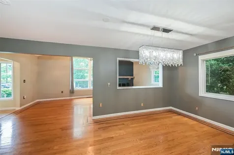135 Elmwood Avenue Ho-ho-kus NJ 07423