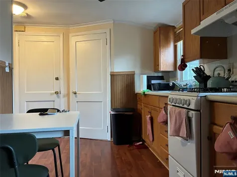 151 Conover Avenue Nutley NJ 07110