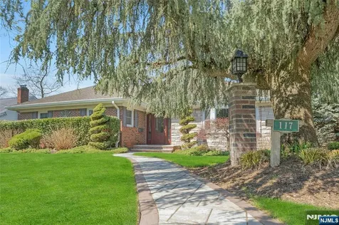 117 Wanamaker Avenue Oradell NJ 07649