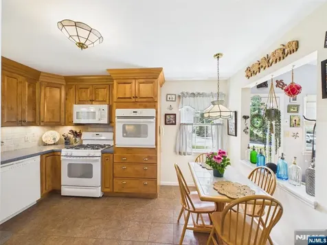808 Parsons Road Ridgewood NJ 07450