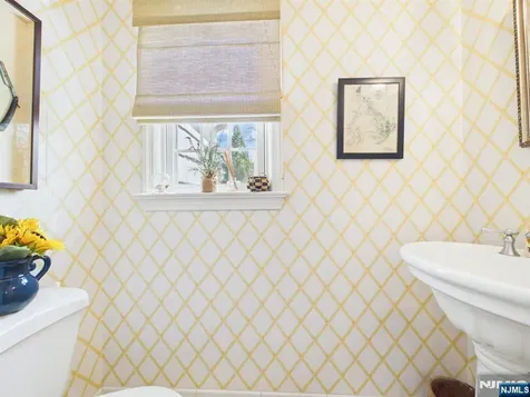 808 Parsons Road Ridgewood NJ 07450