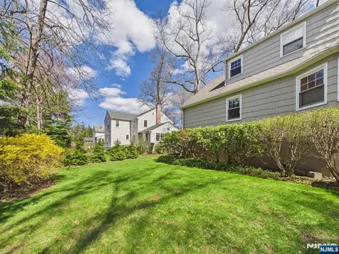 808 Parsons Road Ridgewood NJ 07450