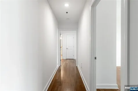 6408 City Place Edgewater NJ 07020