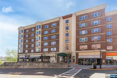 6408 City Place Edgewater NJ 07020