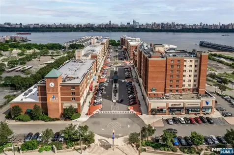6408 City Place Edgewater NJ 07020