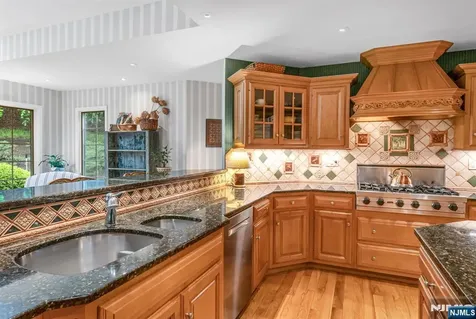 220 Ottowa Lane Franklin Lakes NJ 07417
