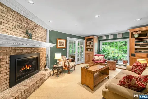 220 Ottowa Lane Franklin Lakes NJ 07417