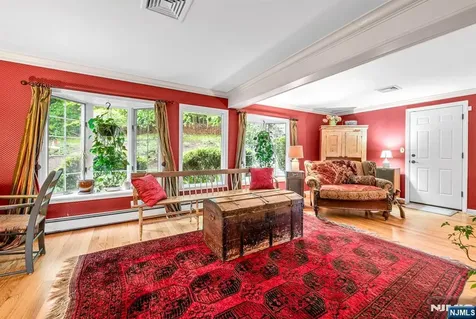 220 Ottowa Lane Franklin Lakes NJ 07417
