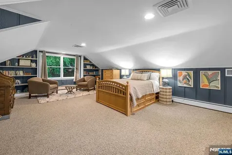 220 Ottowa Lane Franklin Lakes NJ 07417