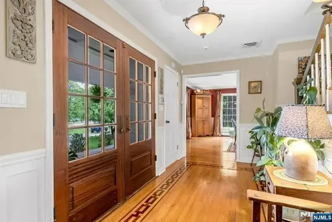 220 Ottowa Lane Franklin Lakes NJ 07417