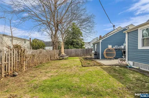1875 Pilgrim Way Union NJ 07083