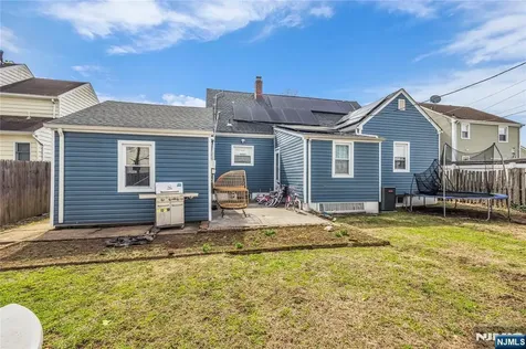 1875 Pilgrim Way Union NJ 07083