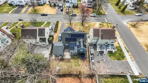 1875 Pilgrim Way Union NJ 07083