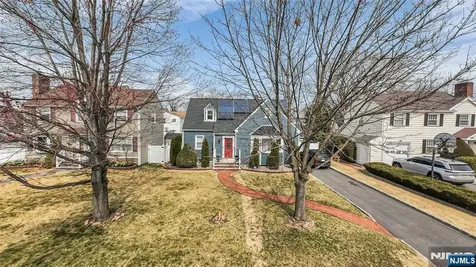 1875 Pilgrim Way Union NJ 07083