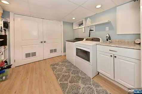 331 Lacey Drive New Milford NJ 07646