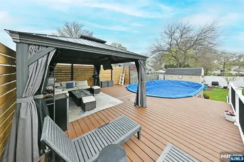 331 Lacey Drive New Milford NJ 07646