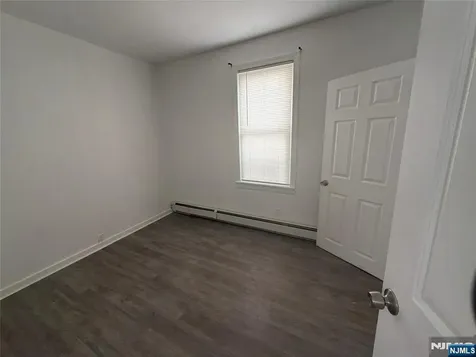 70 Welland Avenue Irvington NJ 07111