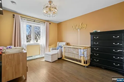 15 Wanda Court Clifton NJ 07014