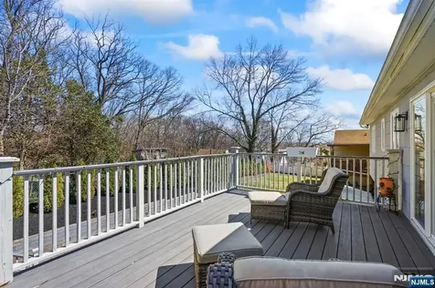 15 Wanda Court Clifton NJ 07014