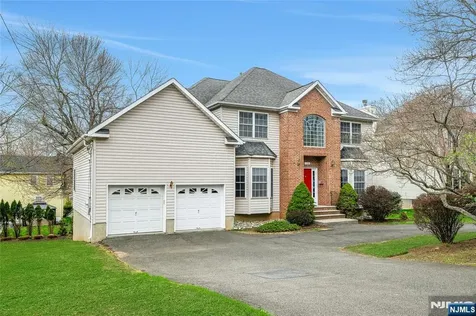 123 Livingston Avenue Livingston NJ 07039