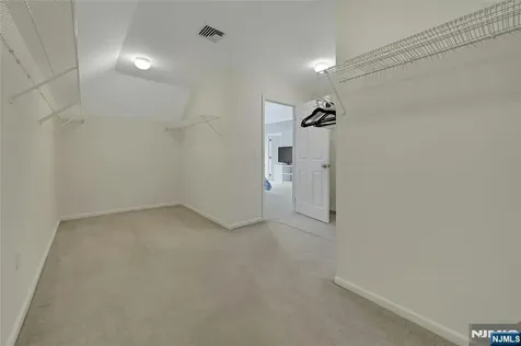 123 Livingston Avenue Livingston NJ 07039