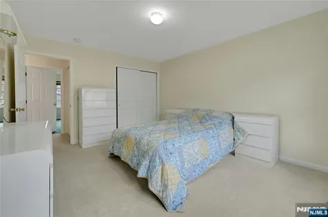 123 Livingston Avenue Livingston NJ 07039