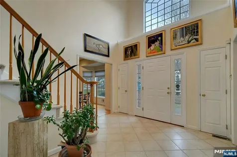 123 Livingston Avenue Livingston NJ 07039