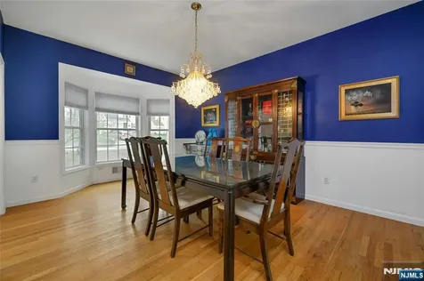 123 Livingston Avenue Livingston NJ 07039