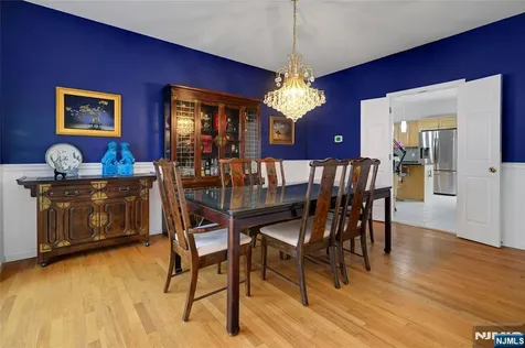 123 Livingston Avenue Livingston NJ 07039