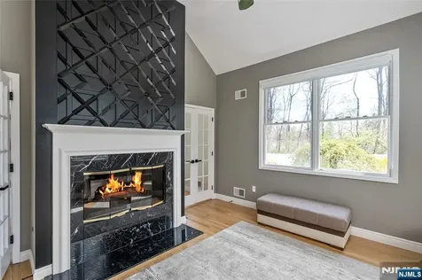 18 Renshaw Drive Montville Township NJ 07045