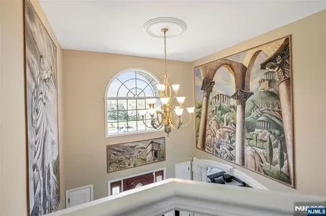 18 Renshaw Drive Montville Township NJ 07045
