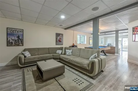 18 Renshaw Drive Montville Township NJ 07045