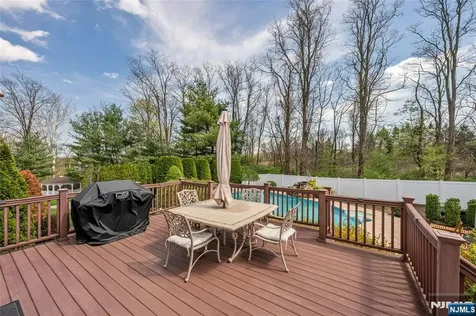 18 Renshaw Drive Montville Township NJ 07045