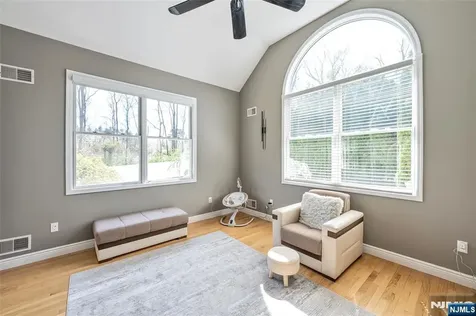 18 Renshaw Drive Montville Township NJ 07045