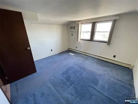 71 Madison Street Wood Ridge NJ 07075