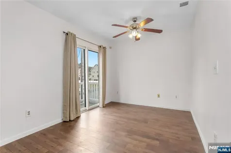 483 Forest Kearny NJ 07032