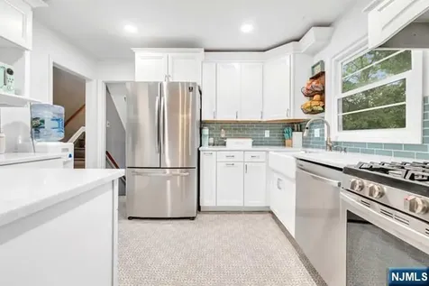 717 Orange Court River Vale NJ 07675