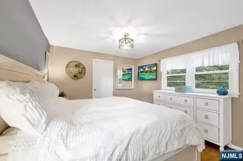 717 Orange Court River Vale NJ 07675