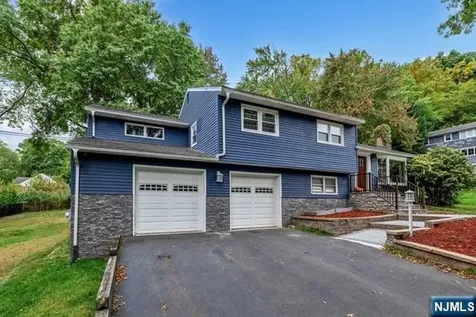 717 Orange Court River Vale NJ 07675