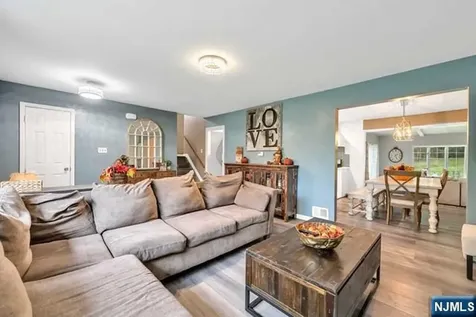 717 Orange Court River Vale NJ 07675