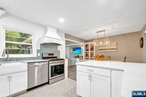 717 Orange Court River Vale NJ 07675