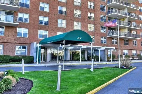 301 Beech Street Hackensack NJ 07601